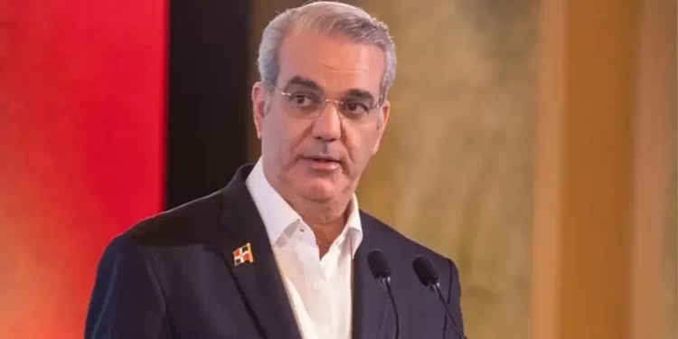 Luis Abinader y el caso Senasa